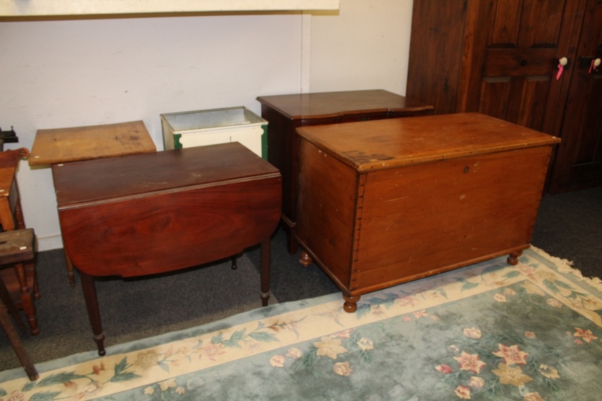 Image for Gallery/Estate and Vehicle Auction: 6-28-18