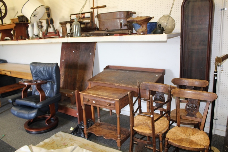 Image for Gallery/Estate and Vehicle Auction: 6-28-18