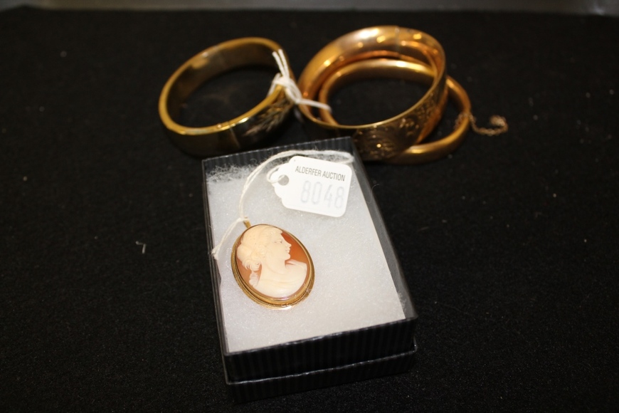 Image for Gallery/Estate and Vehicle Auction: 6-28-18