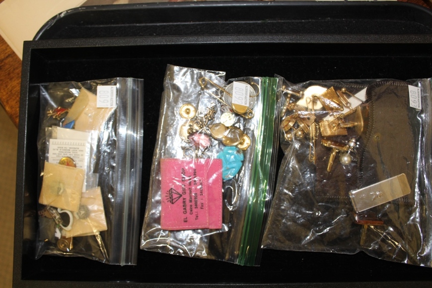 Image for Gallery/Estate and Vehicle Auction: 6-28-18