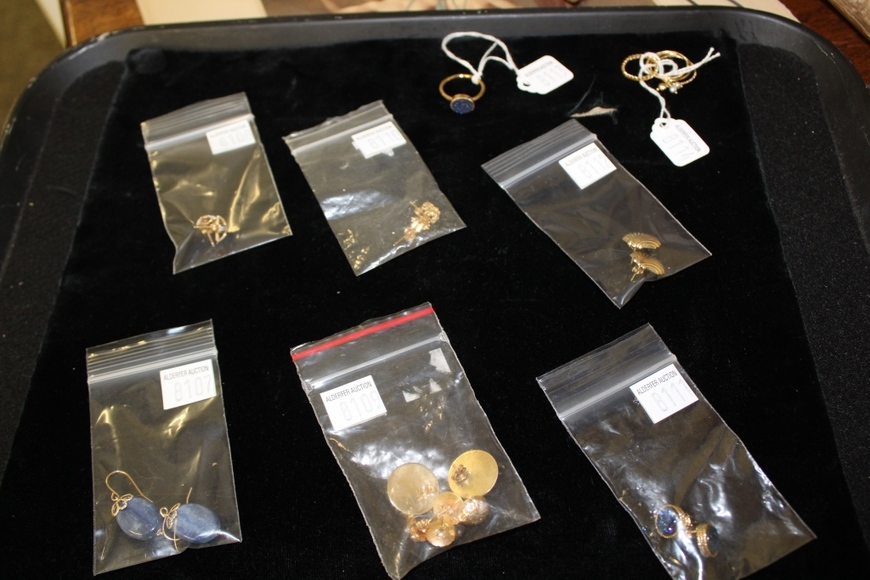 Image for Gallery/Estate and Vehicle Auction: 6-28-18