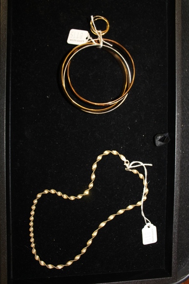 Image for Gallery/Estate and Vehicle Auction: 6-28-18