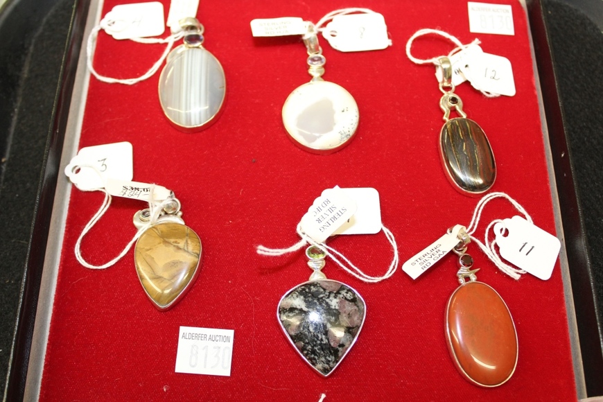 Image for Gallery/Estate and Vehicle Auction: 6-28-18