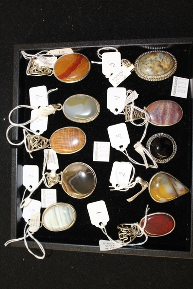 Image for Gallery/Estate and Vehicle Auction: 6-28-18