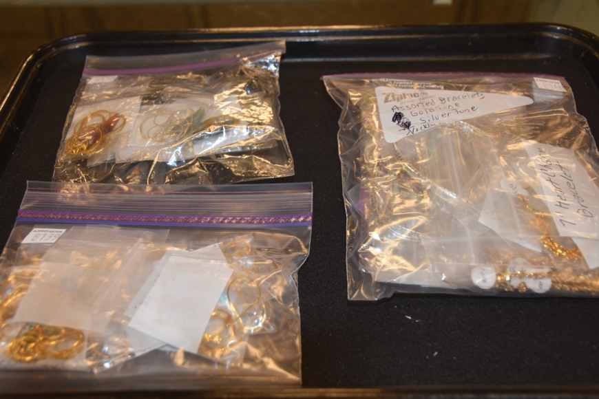 Image for Gallery/Estate and Vehicle Auction: 6-28-18