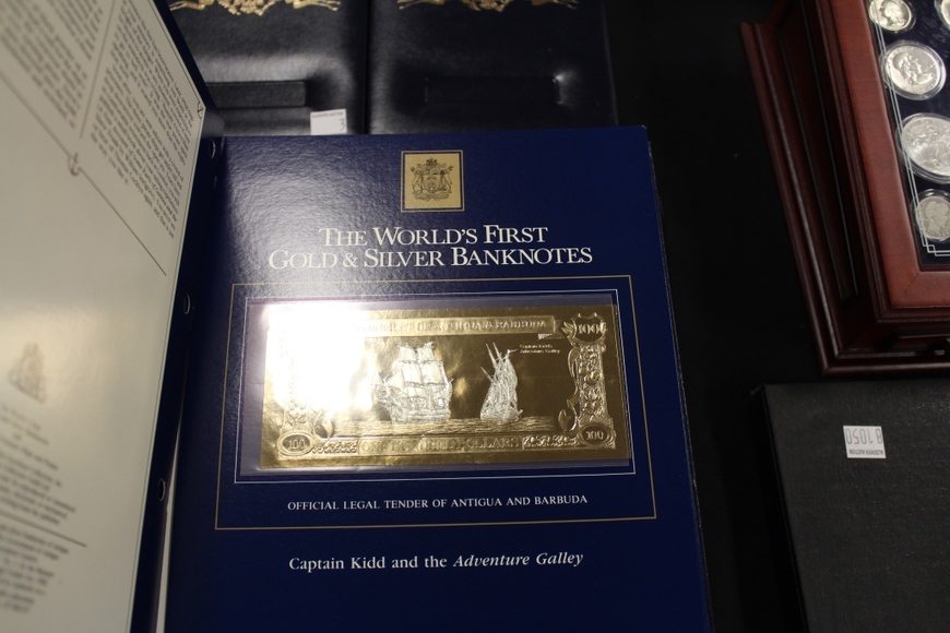 Image for Gallery/Estate and Vehicle Auction: 6-28-18