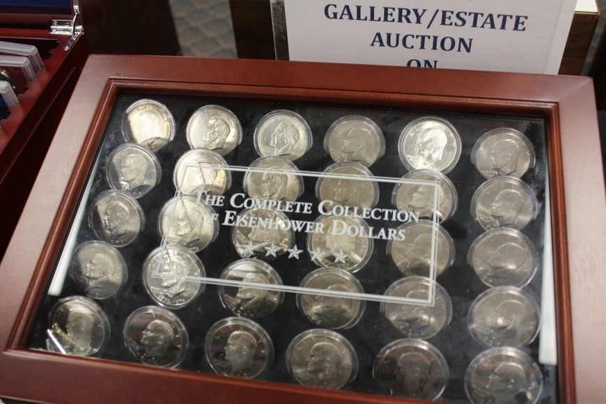 Image for Gallery/Estate and Vehicle Auction: 6-28-18