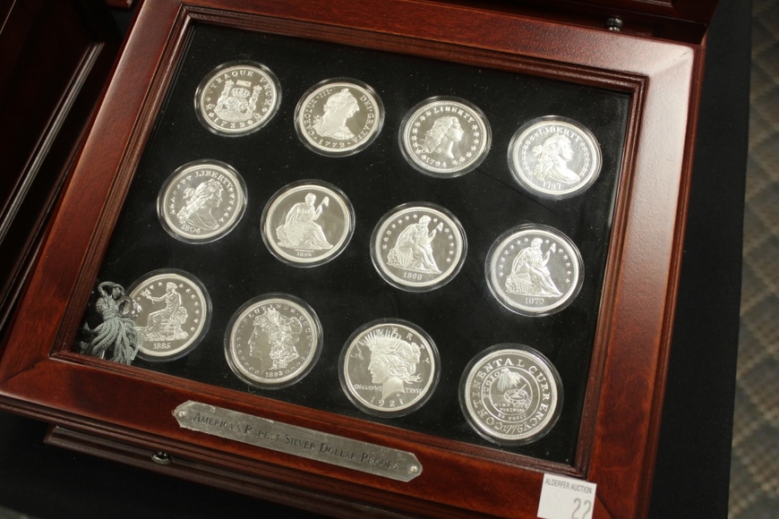 Image for Gallery/Estate and Vehicle Auction: 6-28-18