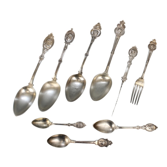 Image for Alderfer Simulcast: Single Owner - The Hellyer Collection - featuring Books, Decorative, Sterling, Clocks, Furnishings and Fine Art: 8-23-18