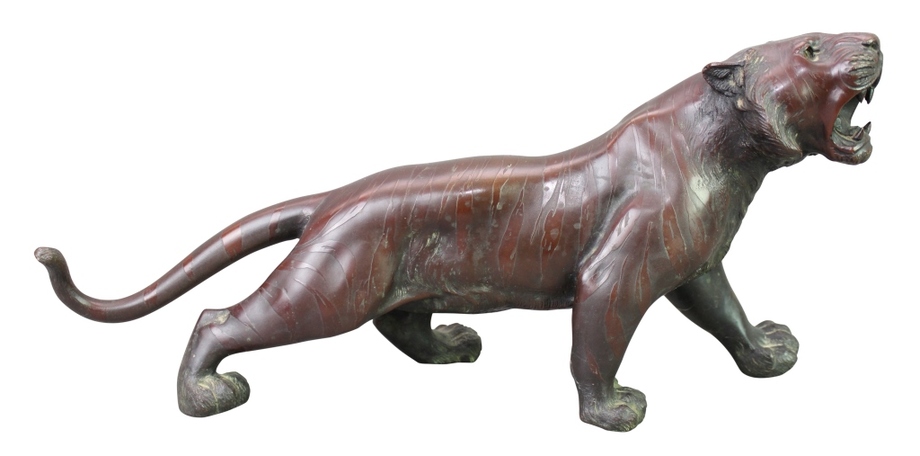 Image for Alderfer Simulcast: Single Owner - The Hellyer Collection - featuring Books, Decorative, Sterling, Clocks, Furnishings and Fine Art: 8-23-18