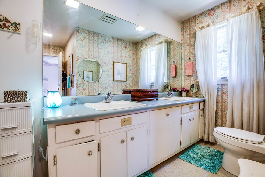 Image for 4 BR/2 BA Brick Home w/Walk-Out Basement on 40 +/- Acres in Madison County, VA.  Selling to the Highest Bidder Regardless of Price!!