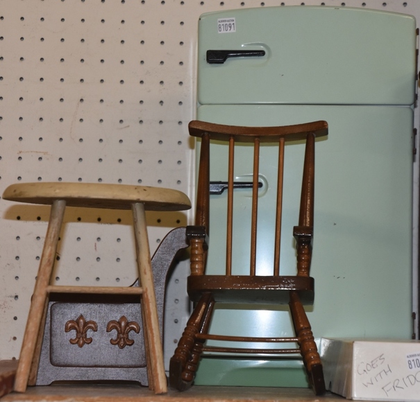 Image for Gallery/Estate Auction with Toys and Disney Collectibles & Musical Instruments: 7-26-18