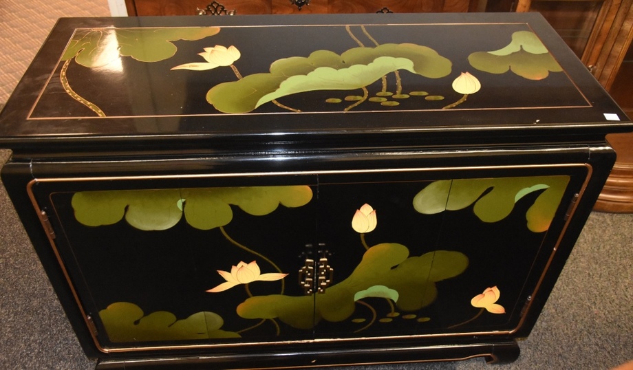 Image for Gallery/Estate Auction with Toys and Disney Collectibles & Musical Instruments: 7-26-18