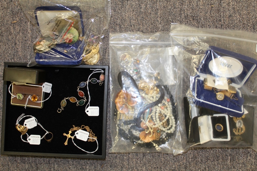 Image for Gallery/Estate Auction with Toys and Disney Collectibles & Musical Instruments: 7-26-18