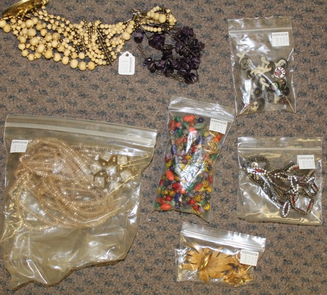 Image for Gallery/Estate Auction with Toys and Disney Collectibles & Musical Instruments: 7-26-18