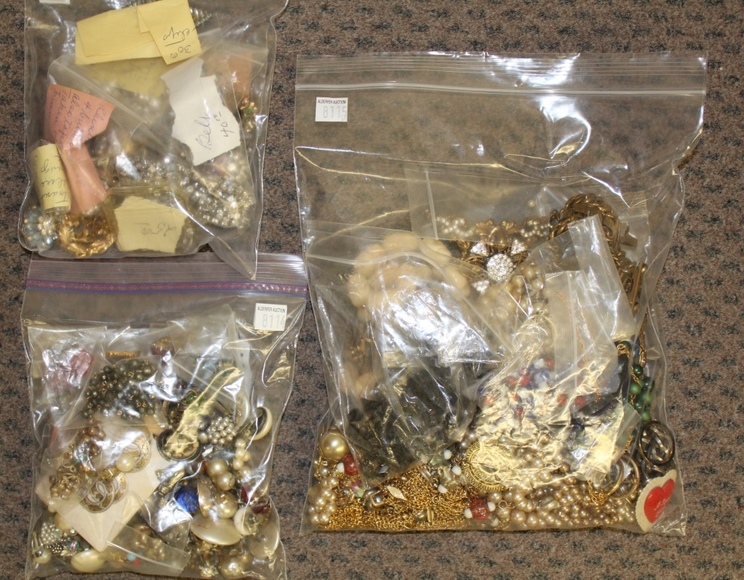 Image for Gallery/Estate Auction with Toys and Disney Collectibles & Musical Instruments: 7-26-18