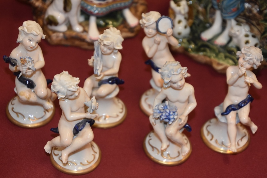 Image for Gallery/Estate Auction with Toys and Disney Collectibles & Musical Instruments: 7-26-18