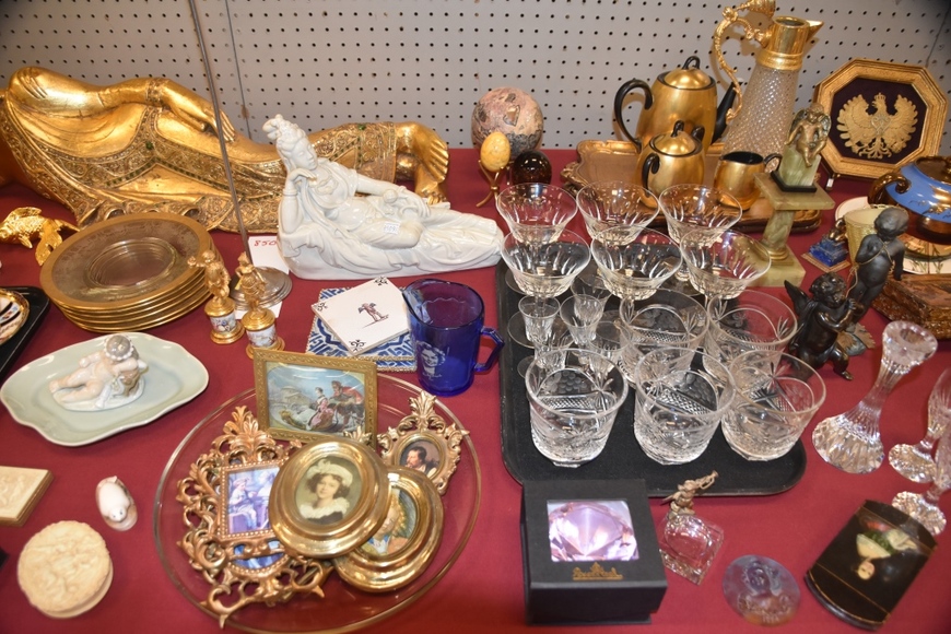 Image for Gallery/Estate Auction with Toys and Disney Collectibles & Musical Instruments: 7-26-18