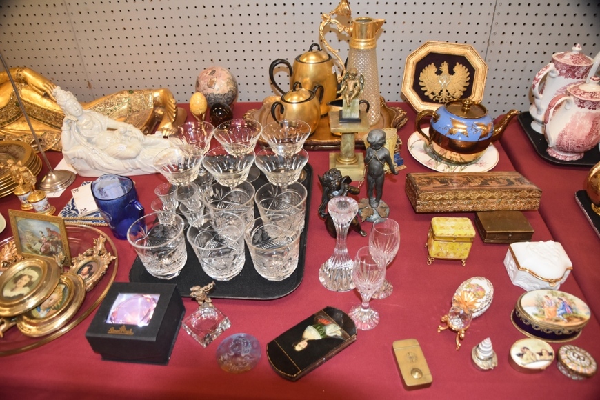 Image for Gallery/Estate Auction with Toys and Disney Collectibles & Musical Instruments: 7-26-18