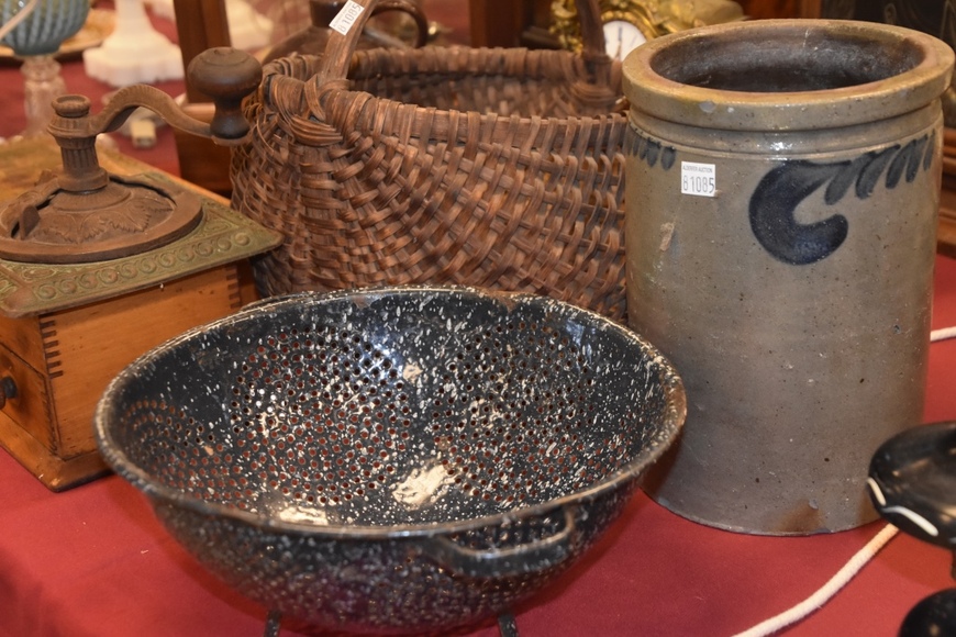 Image for Gallery/Estate Auction with Toys and Disney Collectibles & Musical Instruments: 7-26-18