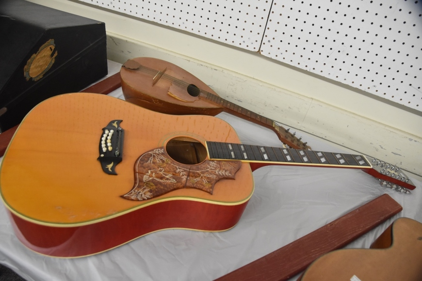 Image for Gallery/Estate Auction with Toys and Disney Collectibles & Musical Instruments: 7-26-18