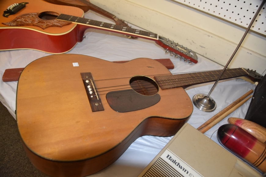 Image for Gallery/Estate Auction with Toys and Disney Collectibles & Musical Instruments: 7-26-18