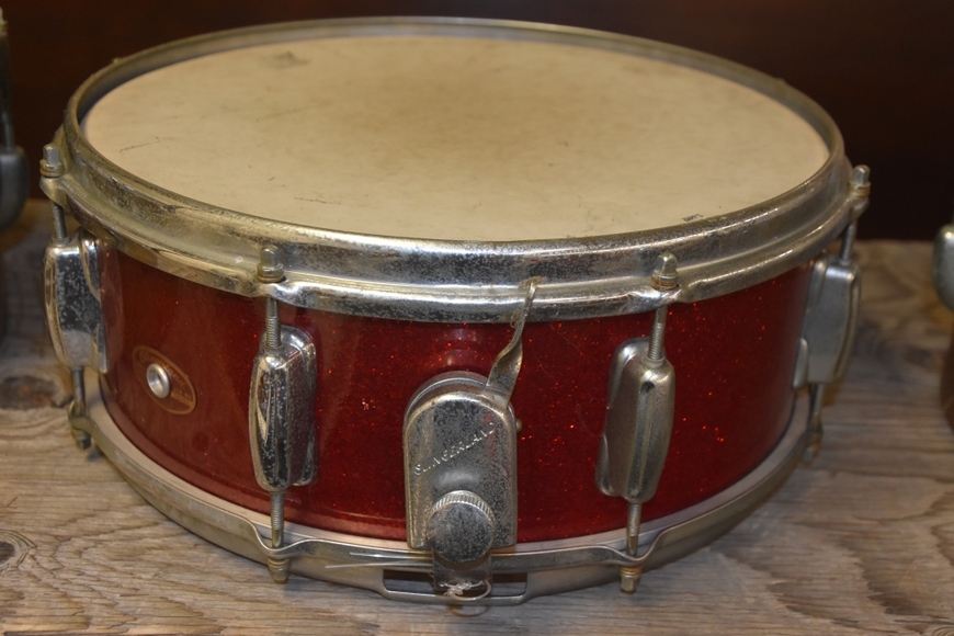 Image for Gallery/Estate Auction with Toys and Disney Collectibles & Musical Instruments: 7-26-18