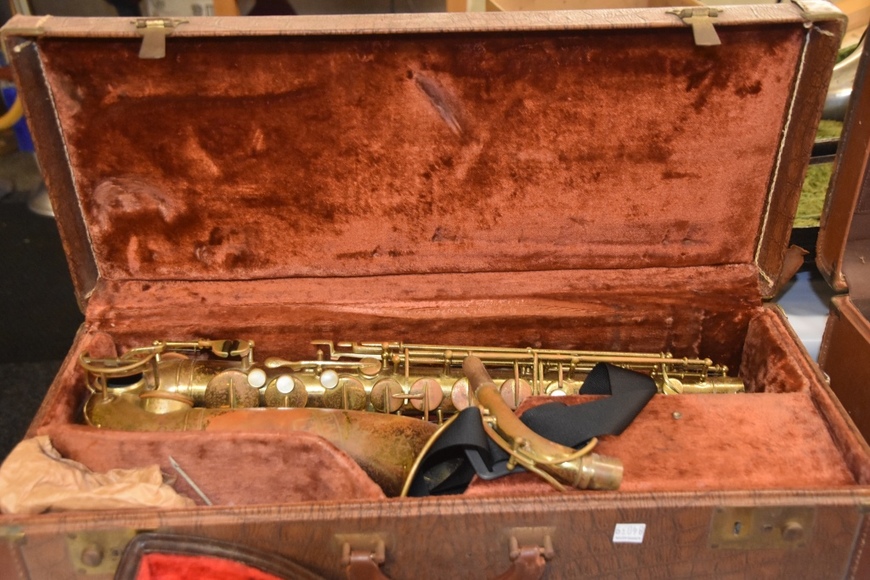 Image for Gallery/Estate Auction with Toys and Disney Collectibles & Musical Instruments: 7-26-18