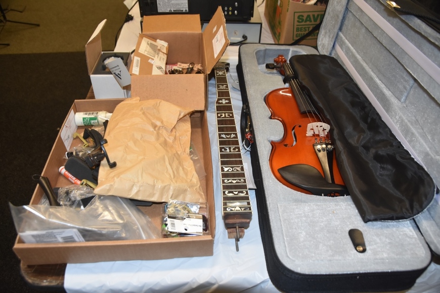 Image for Gallery/Estate Auction with Toys and Disney Collectibles & Musical Instruments: 7-26-18