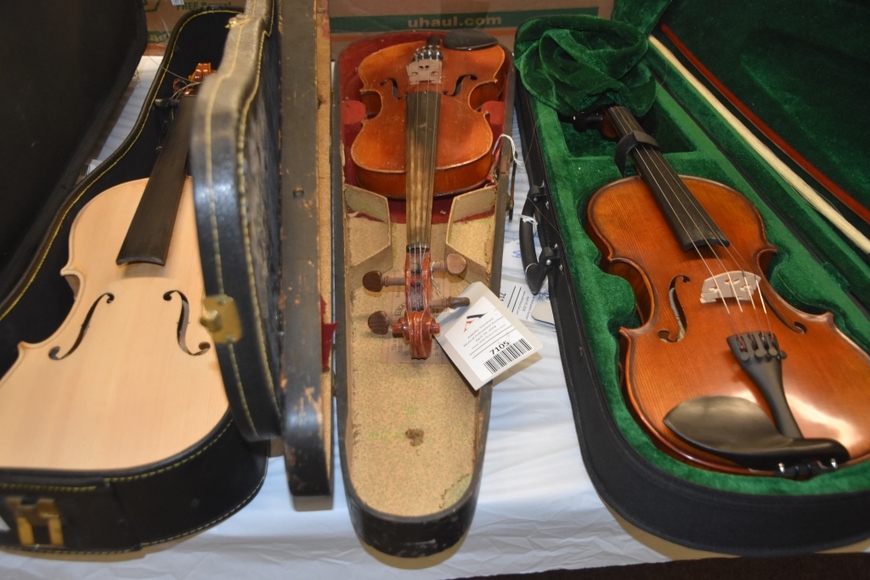 Image for Gallery/Estate Auction with Toys and Disney Collectibles & Musical Instruments: 7-26-18