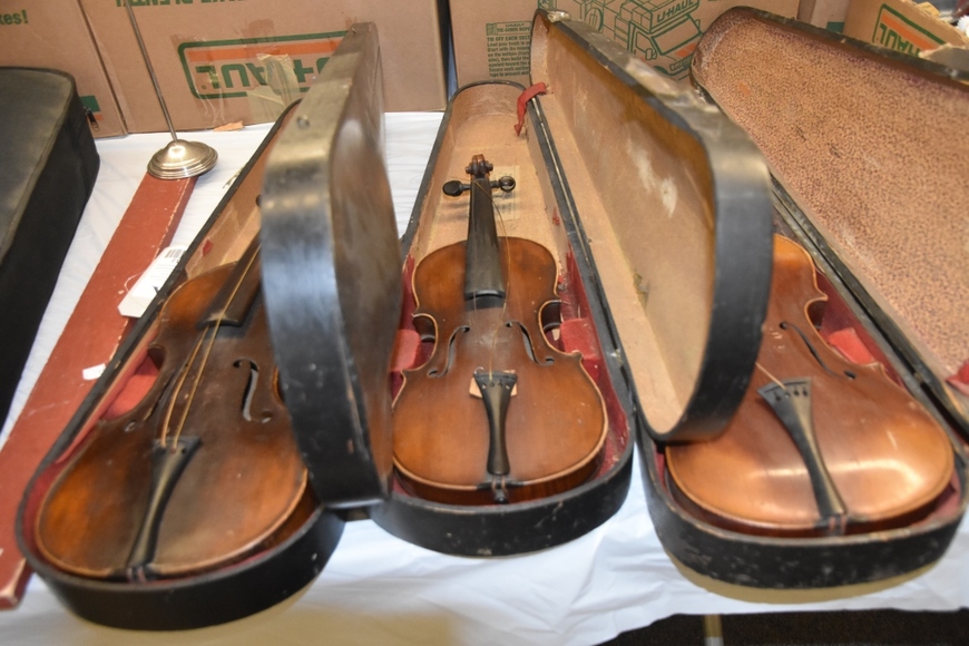 Image for Gallery/Estate Auction with Toys and Disney Collectibles & Musical Instruments: 7-26-18