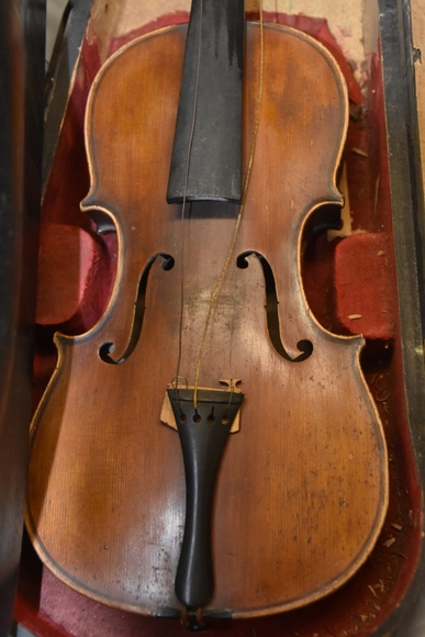 Image for Gallery/Estate Auction with Toys and Disney Collectibles & Musical Instruments: 7-26-18