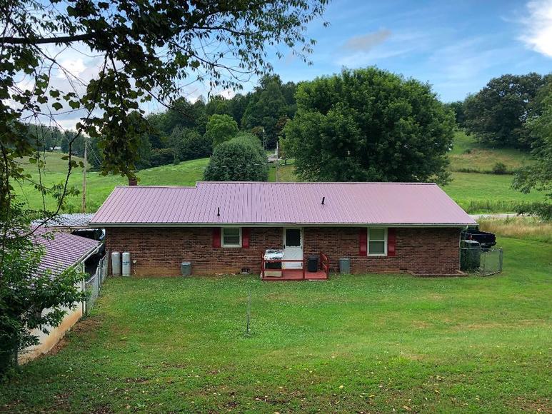 Image for Brick Ranch & Lot Furniture & Household Items