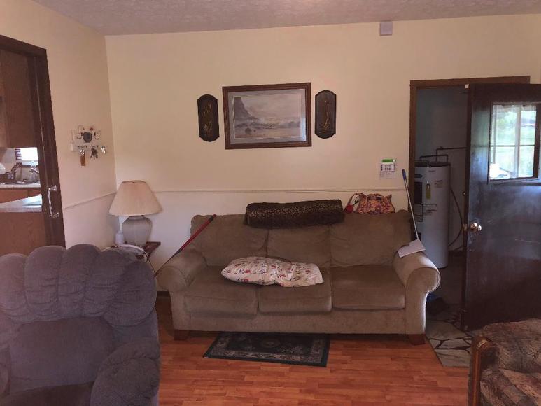 Image for Brick Ranch & Lot Furniture & Household Items