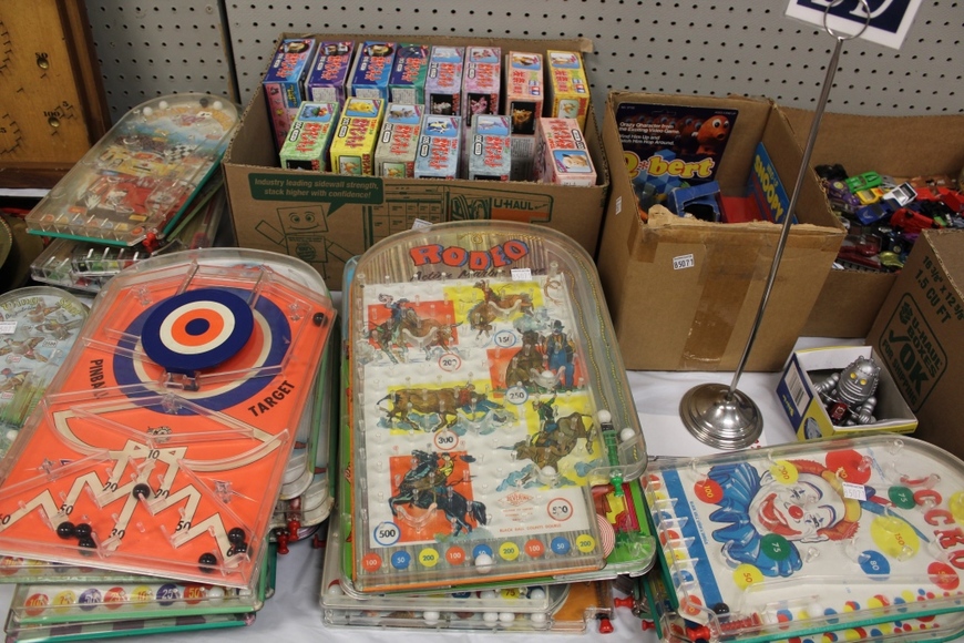 Image for Gallery/Estate Auction with Toys and Disney Collectibles & Musical Instruments: 7-26-18