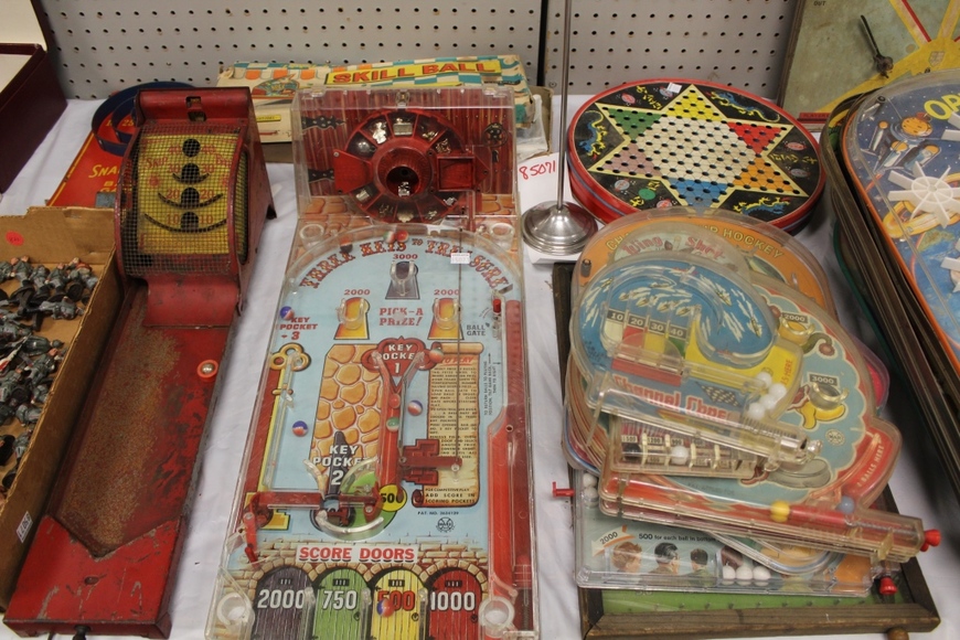 Image for Gallery/Estate Auction with Toys and Disney Collectibles & Musical Instruments: 7-26-18