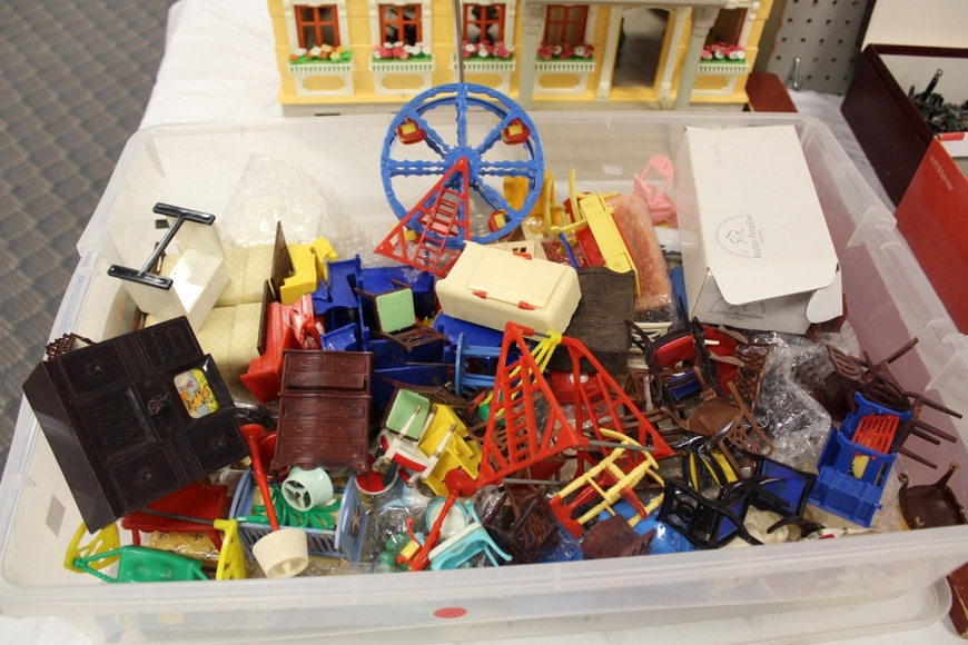 Image for Gallery/Estate Auction with Toys and Disney Collectibles & Musical Instruments: 7-26-18