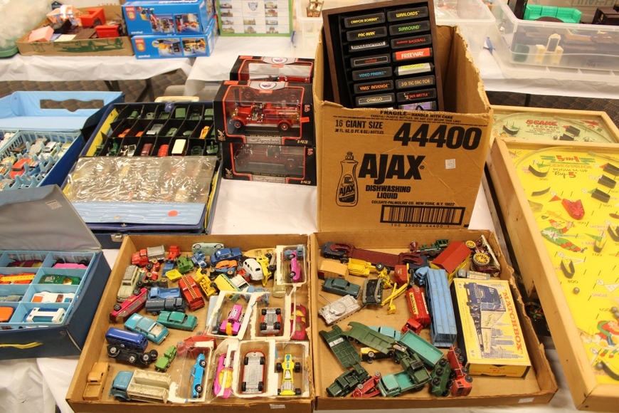 Image for Gallery/Estate Auction with Toys and Disney Collectibles & Musical Instruments: 7-26-18