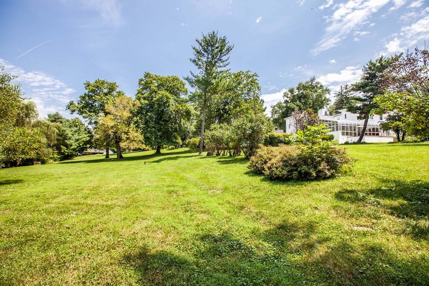 Image for 6 BR/6.5 BA Estate on 8.8 +/- Acres ** Indoor Pool ** 4 Bay Garage w/2 BR/2 BA Apartment--Fauquier County, VA