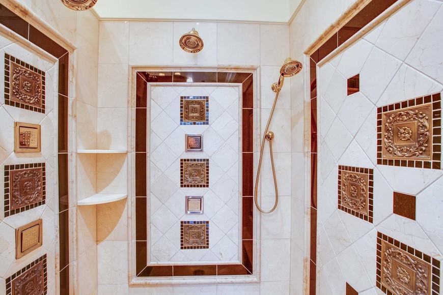 Image for 6 BR/6.5 BA Estate on 8.8 +/- Acres ** Indoor Pool ** 4 Bay Garage w/2 BR/2 BA Apartment--Fauquier County, VA
