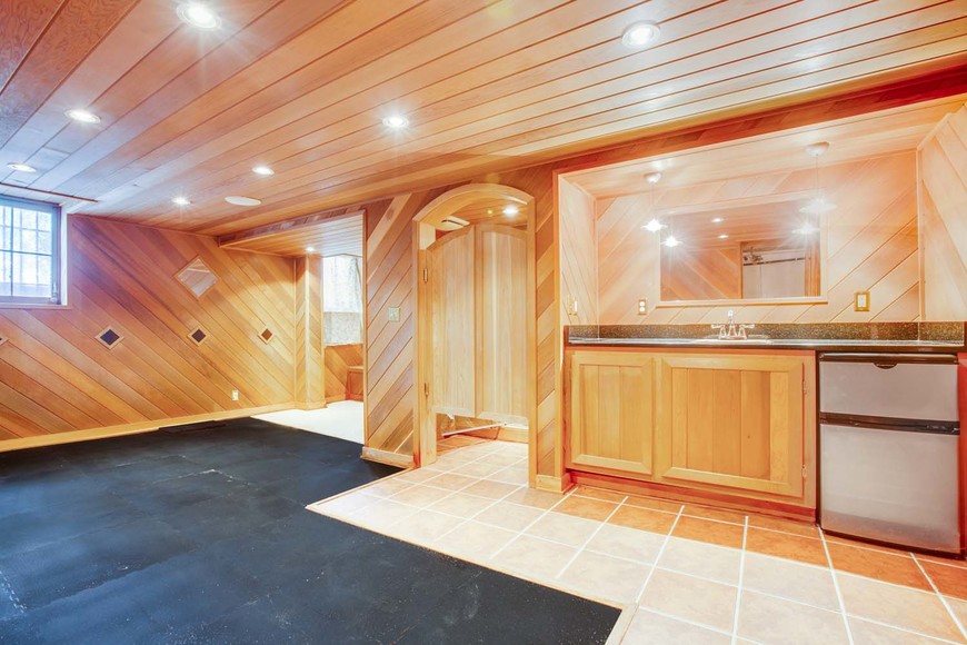 Image for 6 BR/6.5 BA Estate on 8.8 +/- Acres ** Indoor Pool ** 4 Bay Garage w/2 BR/2 BA Apartment--Fauquier County, VA
