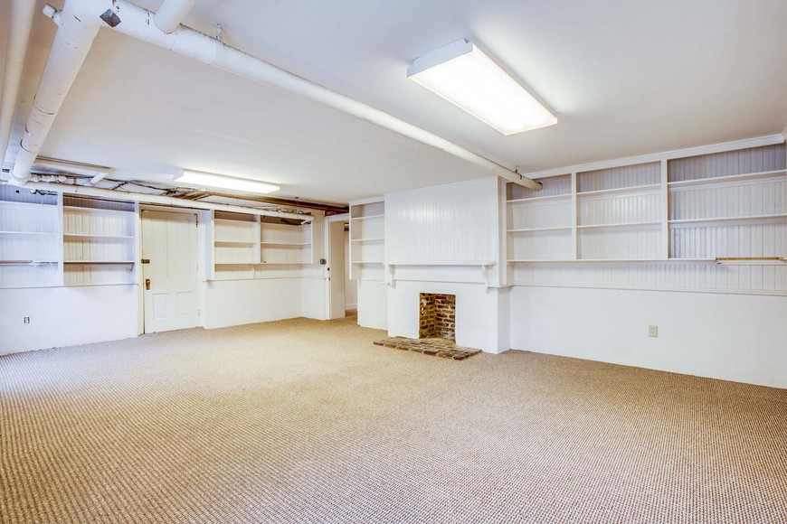 Image for 6 BR/6.5 BA Estate on 8.8 +/- Acres ** Indoor Pool ** 4 Bay Garage w/2 BR/2 BA Apartment--Fauquier County, VA