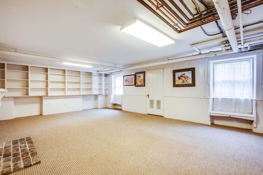 Image for 6 BR/6.5 BA Estate on 8.8 +/- Acres ** Indoor Pool ** 4 Bay Garage w/2 BR/2 BA Apartment--Fauquier County, VA
