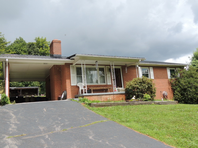 Image for Real Estate Auction – Lovely Brick Ranch Home