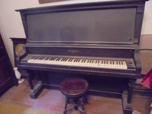 Image for Rescheduled to Sept. 22 (Due to Hurricane)-PUBLIC ESTATE AUCTION (DECEASED ESTATE)