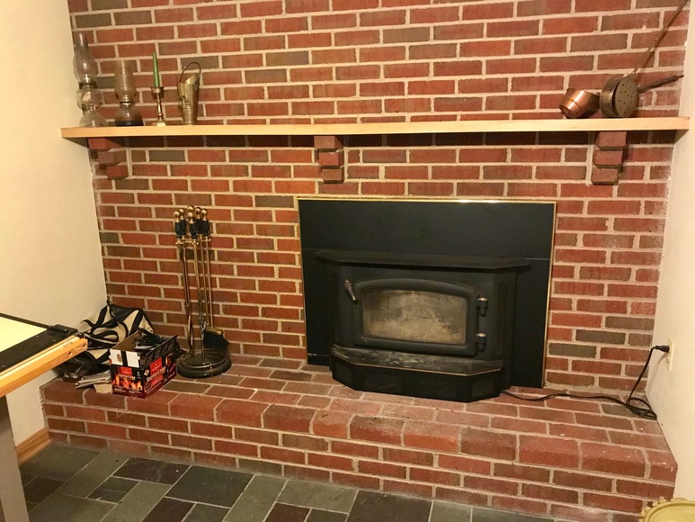 Image for Well Built 3 BR/3 BA Brick Home w/Outbuildings on 3.4 +/- Acres in Loudoun County, VA---Selling to the Highest Bidder!!