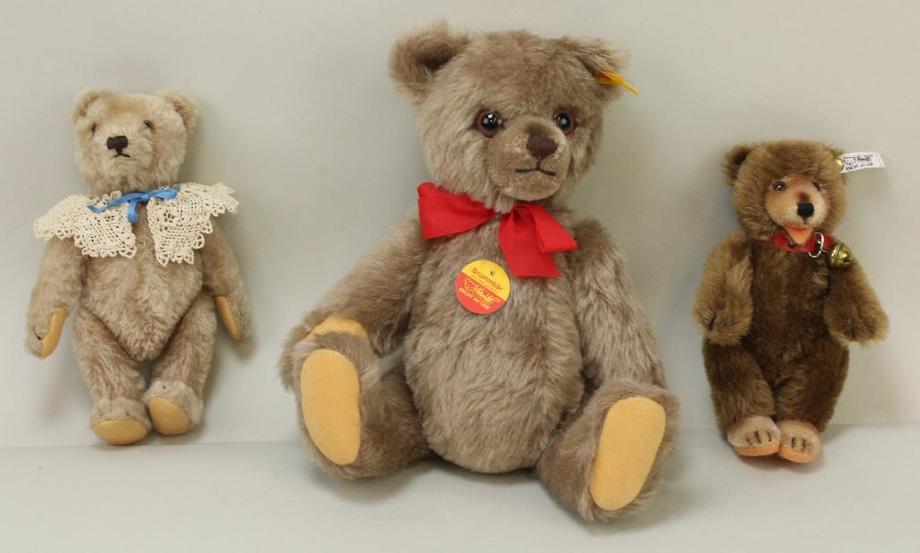 Image for Live and Online Doll Auction - From the Collections of Rosemarie Snyder and Regina Steele (Part Two) and the Estate of Grace Olsen: 10-3-18