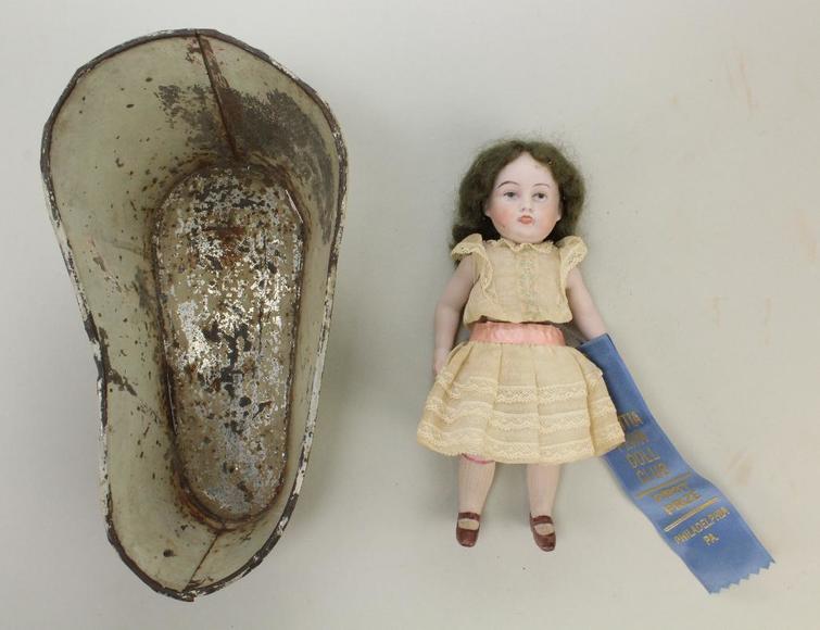 Image for Live and Online Doll Auction - From the Collections of Rosemarie Snyder and Regina Steele (Part Two) and the Estate of Grace Olsen: 10-3-18