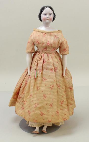 Image for Live and Online Doll Auction - From the Collections of Rosemarie Snyder and Regina Steele (Part Two) and the Estate of Grace Olsen: 10-3-18