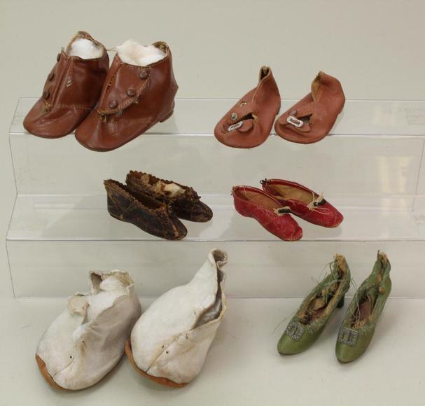 Image for Live and Online Doll Auction - From the Collections of Rosemarie Snyder and Regina Steele (Part Two) and the Estate of Grace Olsen: 10-3-18